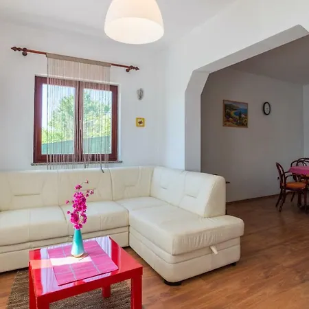1 Apartman Pula
